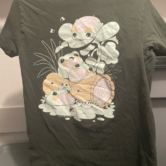 🐾3for$10🐾Hot Topic Frog Graphic Tee - Picture 1 of 2